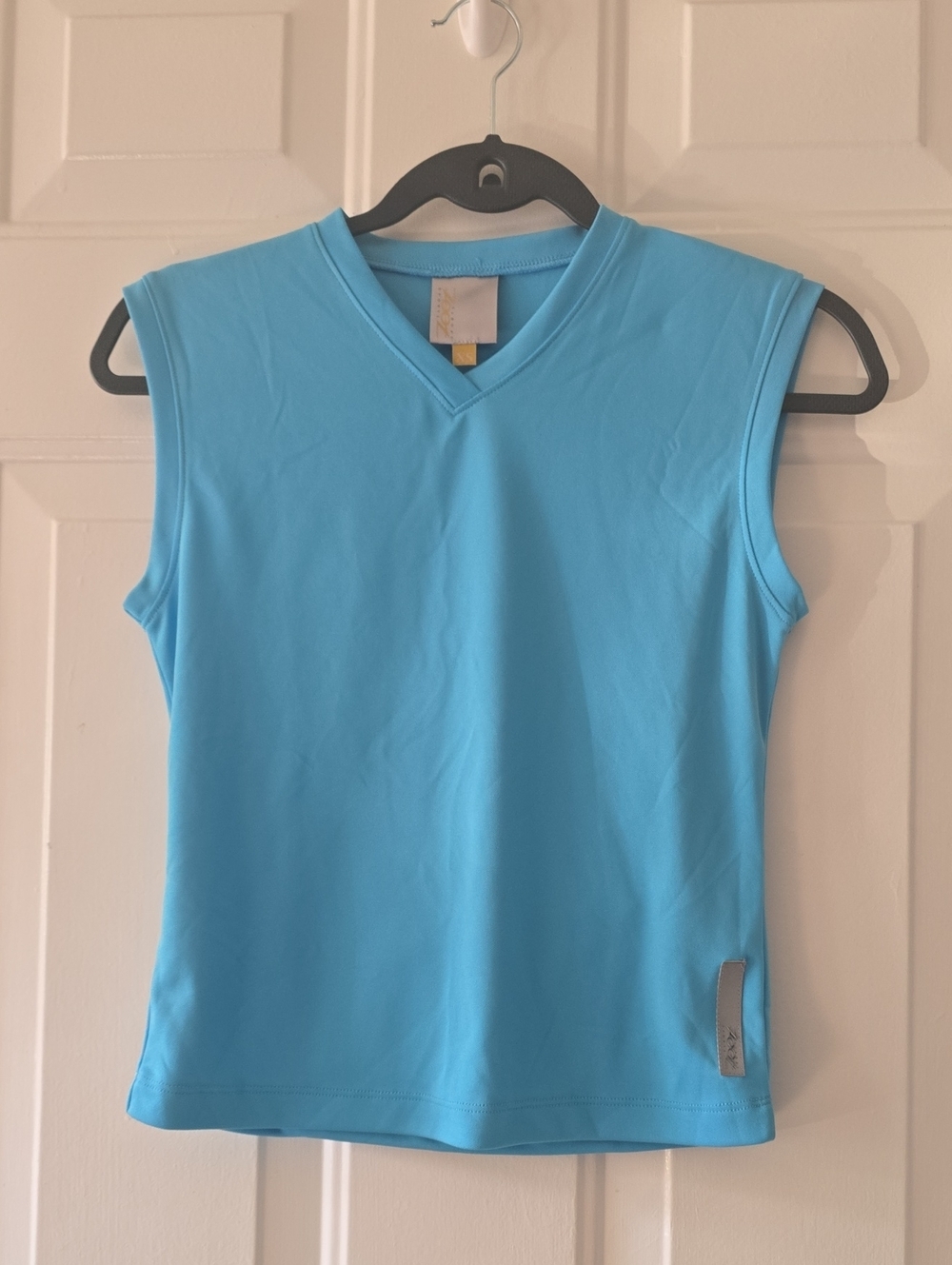 Zoot Sports Sky Blue V Neck Sleeveless Tank Top Running Athletic Muscle Tee XS